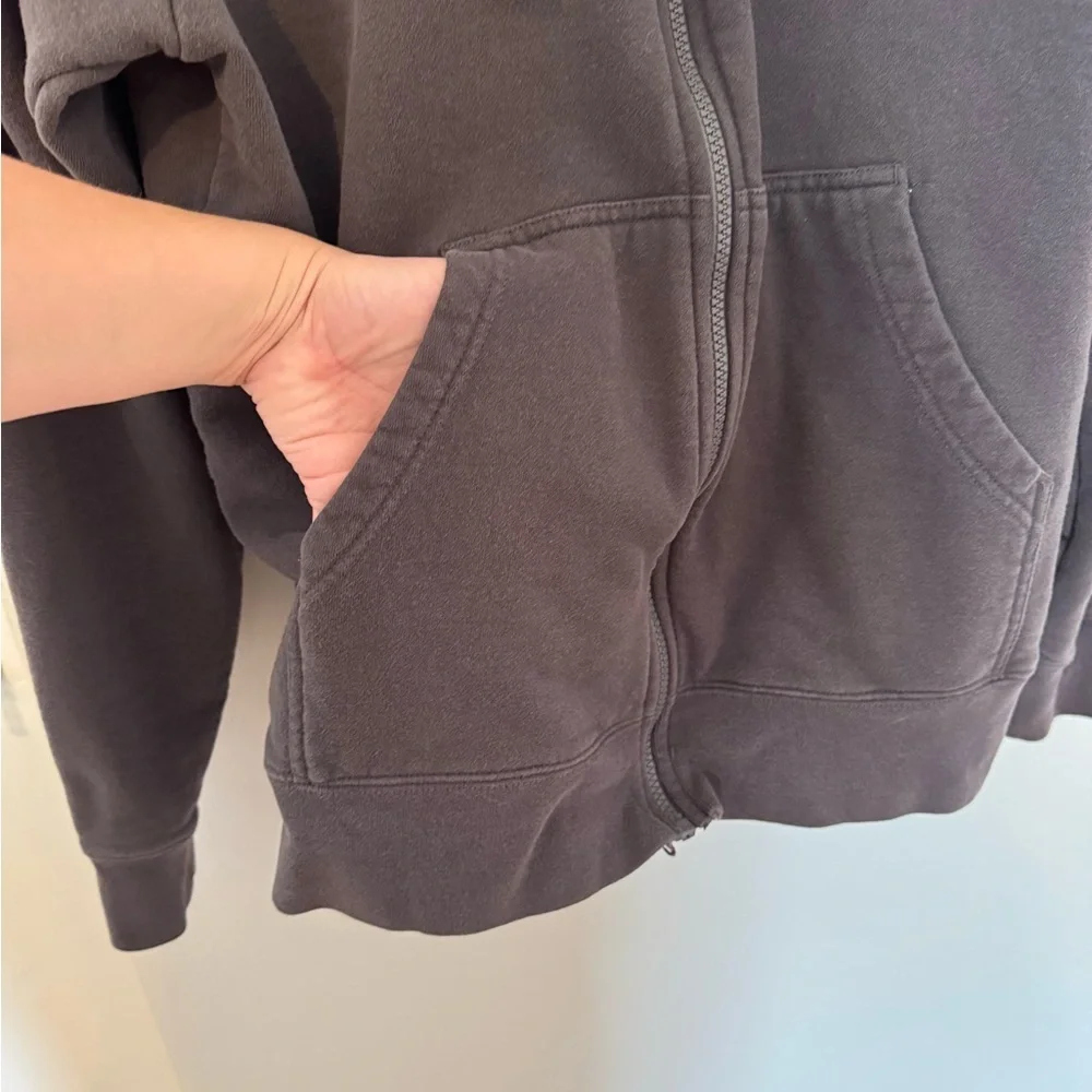 The North Face Large Gray Charcoal Sweatshirt